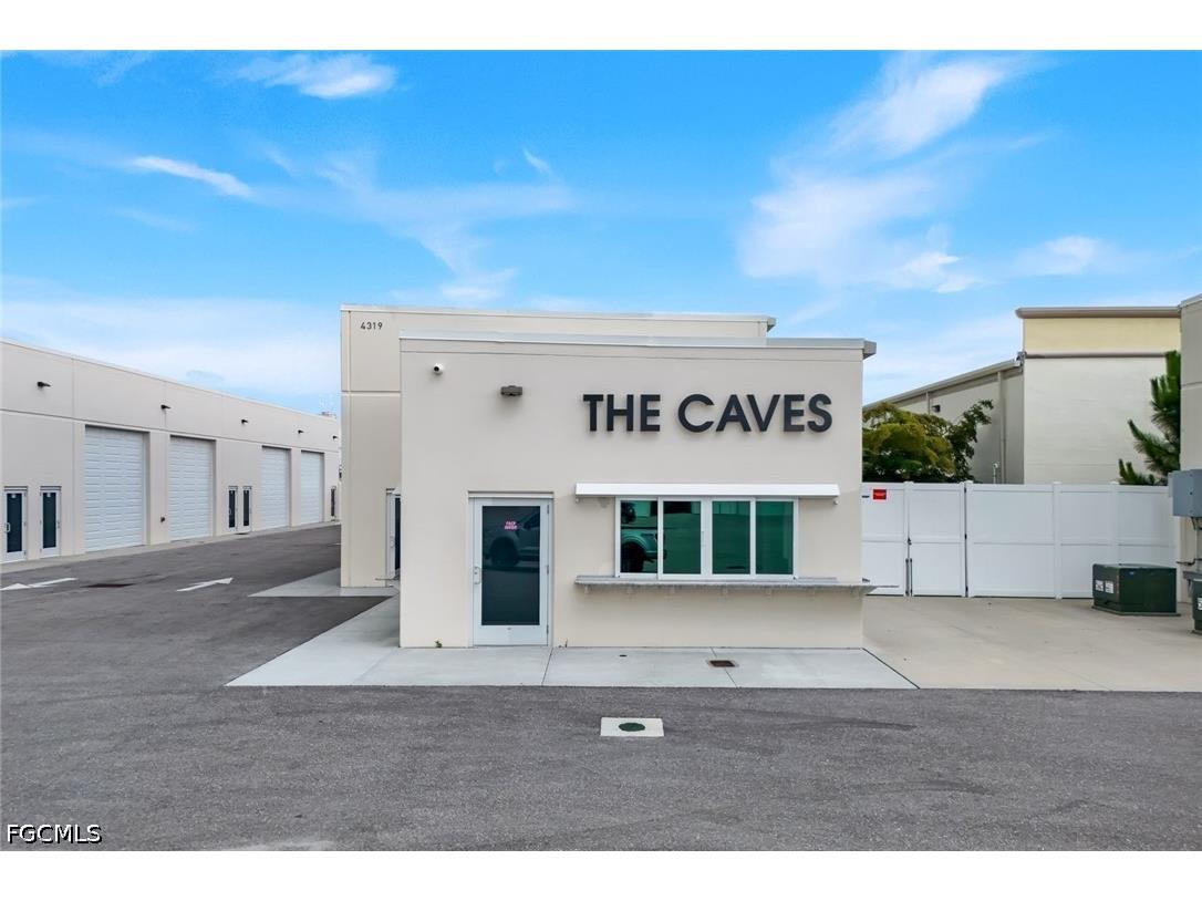 4317 SW 9th Avenue Cape Coral FL 33914 2026022620 image20