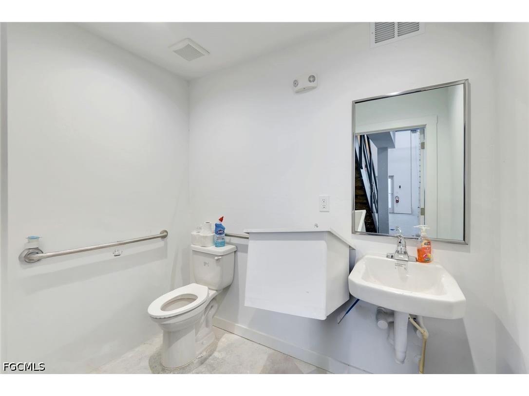 4317 SW 9th Avenue Cape Coral FL 33914 2026022620 image6