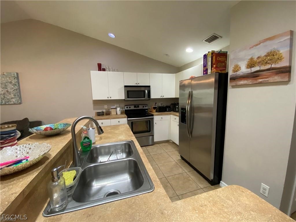 4317 SW Santa Barbara Place Cape Coral FL 33914 2026013800 image5