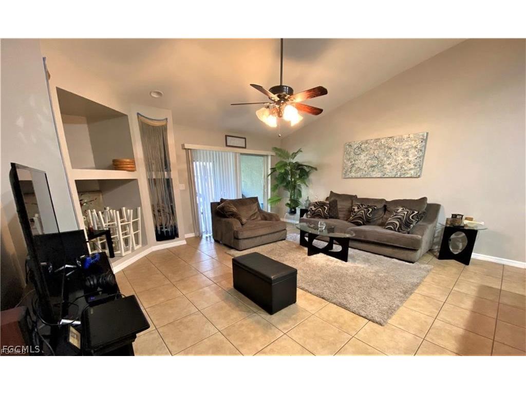 4317 SW Santa Barbara Place Cape Coral FL 33914 2026013800 image8