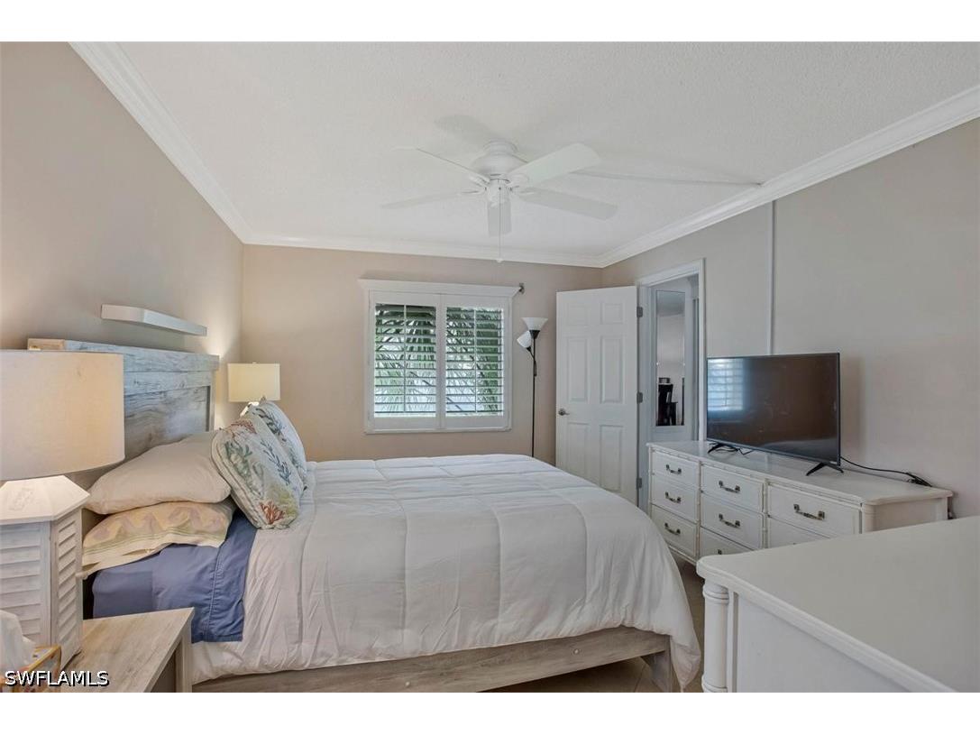 4318 27th Court SW #101 Naples FL 34116 226016460 image3