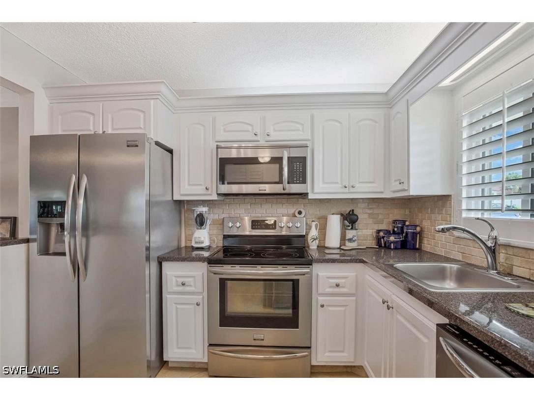 4318 27th Court SW #101 Naples FL 34116 226016460 image9