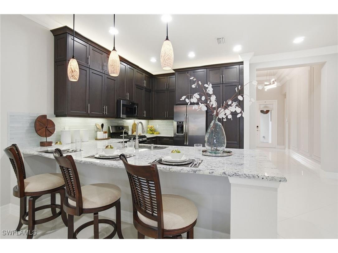 4318 Aurora Street Naples FL 34119 226002416 image11