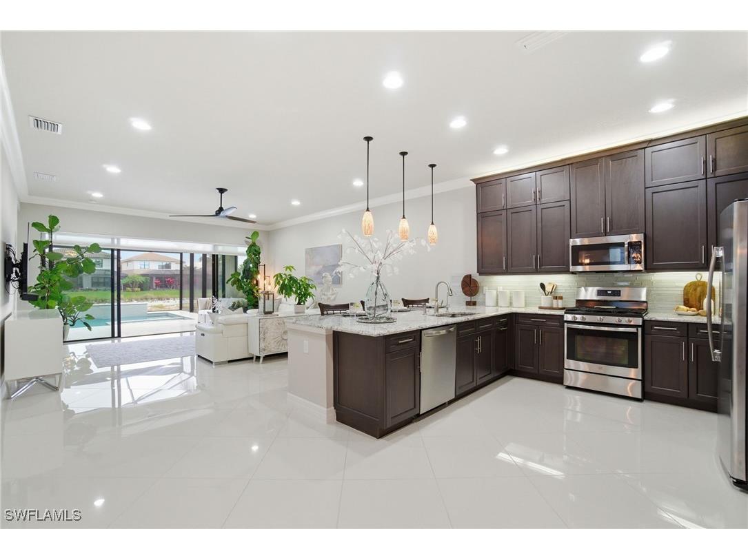 4318 Aurora Street Naples FL 34119 226002416 image12