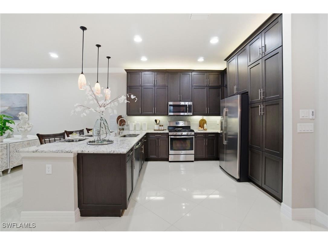 4318 Aurora Street Naples FL 34119 226002416 image3