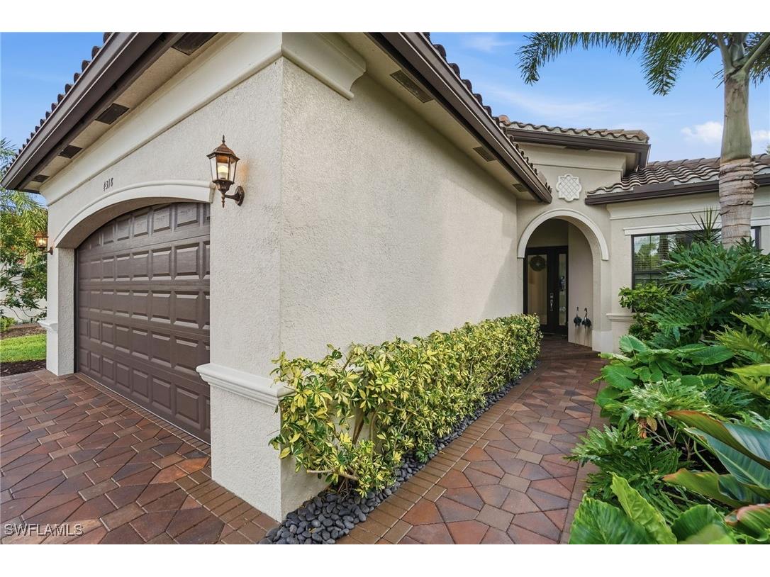 4318 Aurora Street Naples FL 34119 226002416 image9