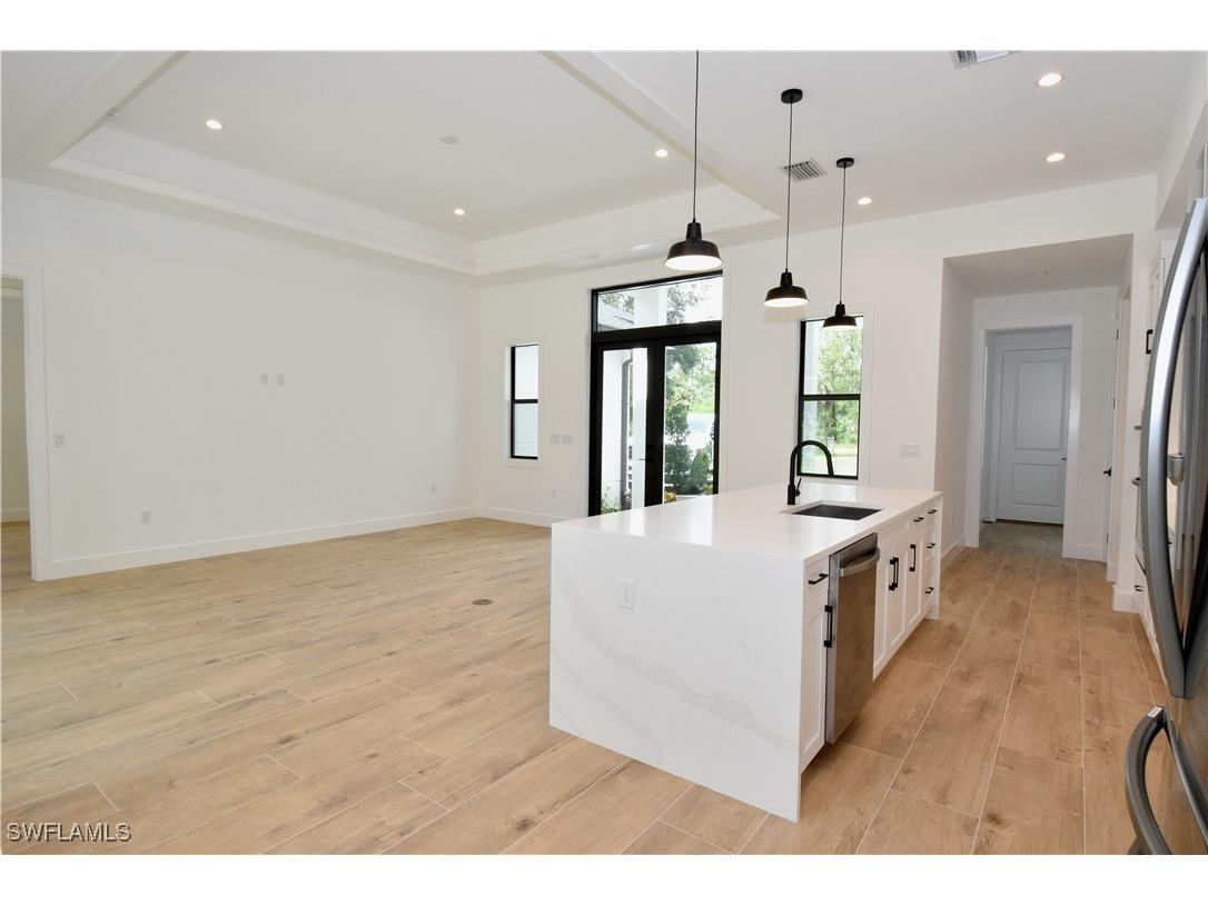 432 16 Street SE Naples FL 34117 225071832 image12