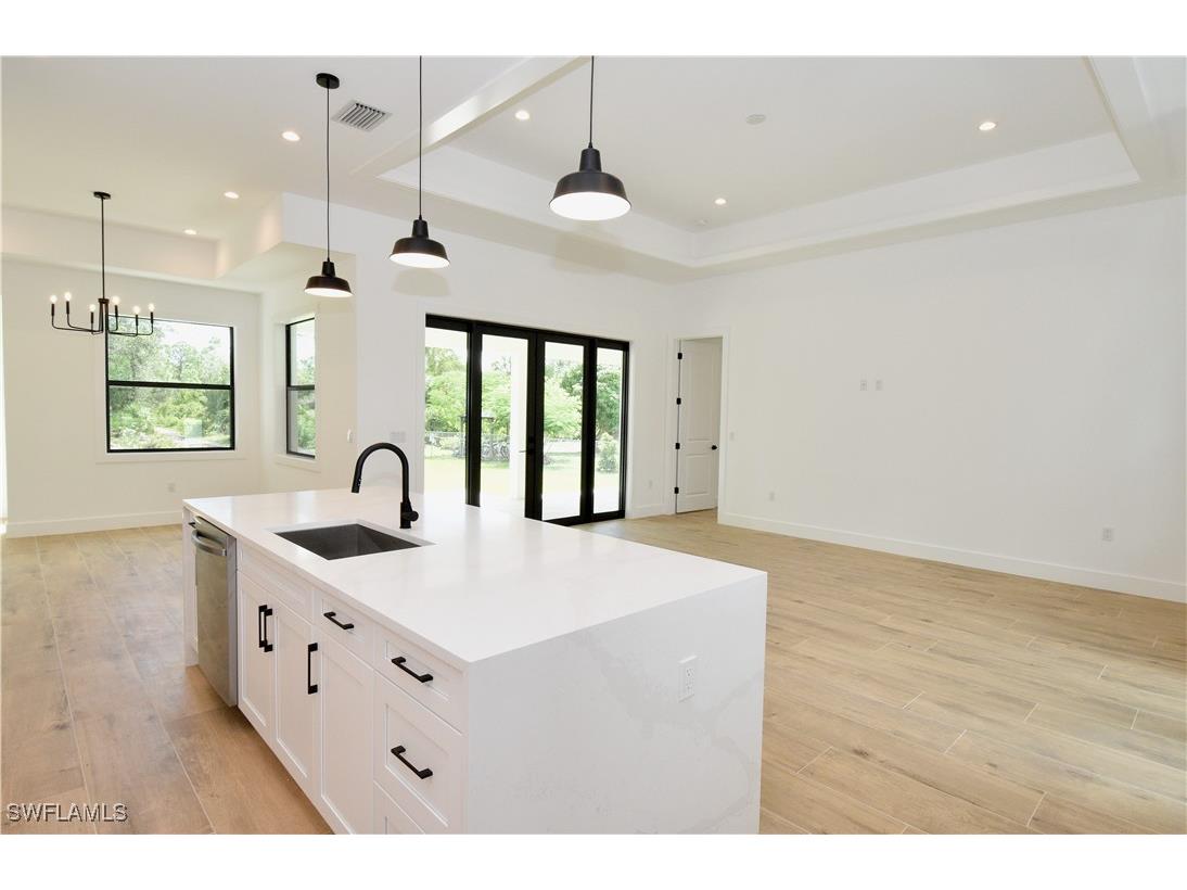 432 16 Street SE Naples FL 34117 225071832 image13