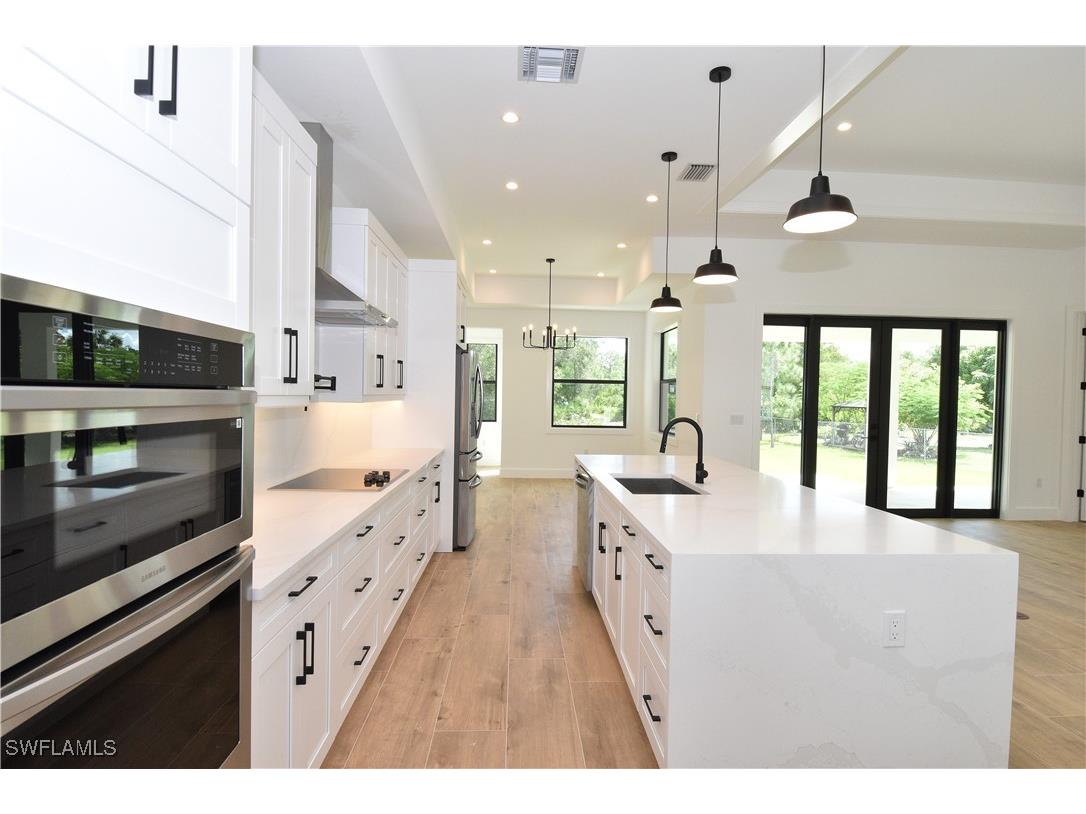 432 16 Street SE Naples FL 34117 225071832 image16