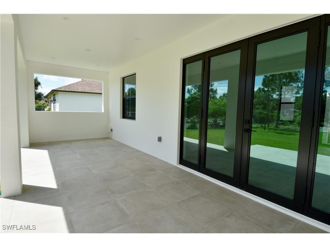 432 16 Street SE Naples FL 34117 225071832 image9