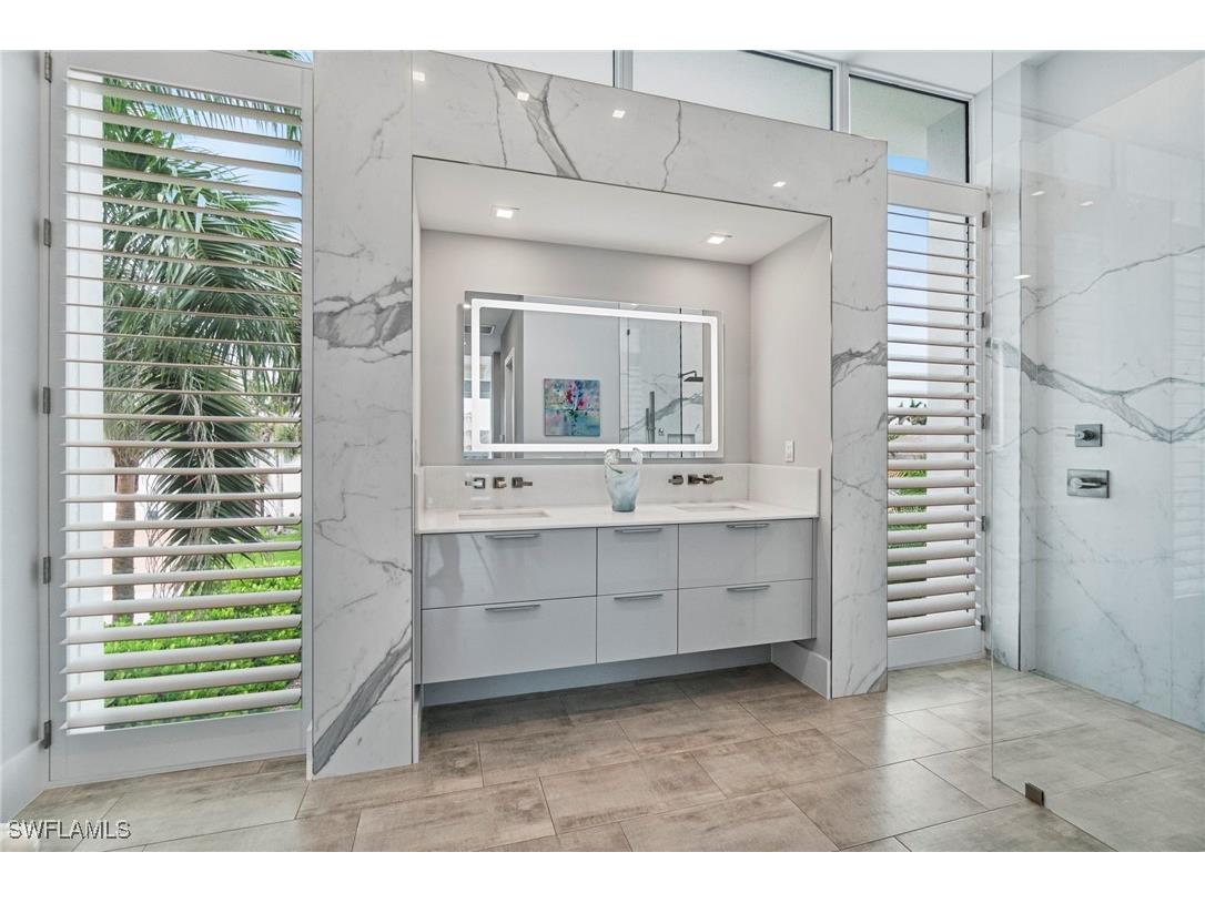432 Bayside Avenue Naples FL 34108 225053847 image18