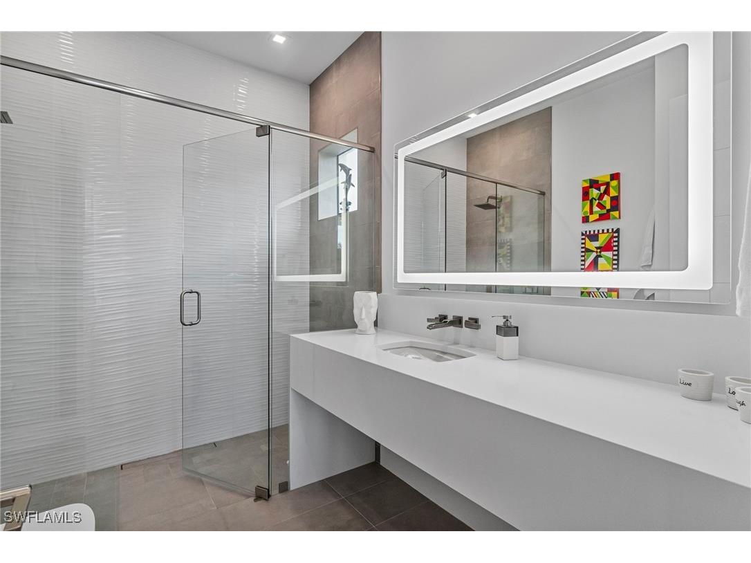 432 Bayside Avenue Naples FL 34108 225053847 image23