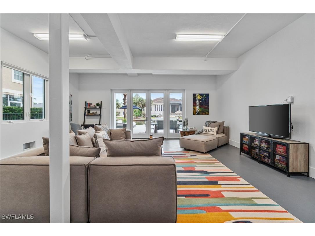 432 Bayside Avenue Naples FL 34108 225053847 image41
