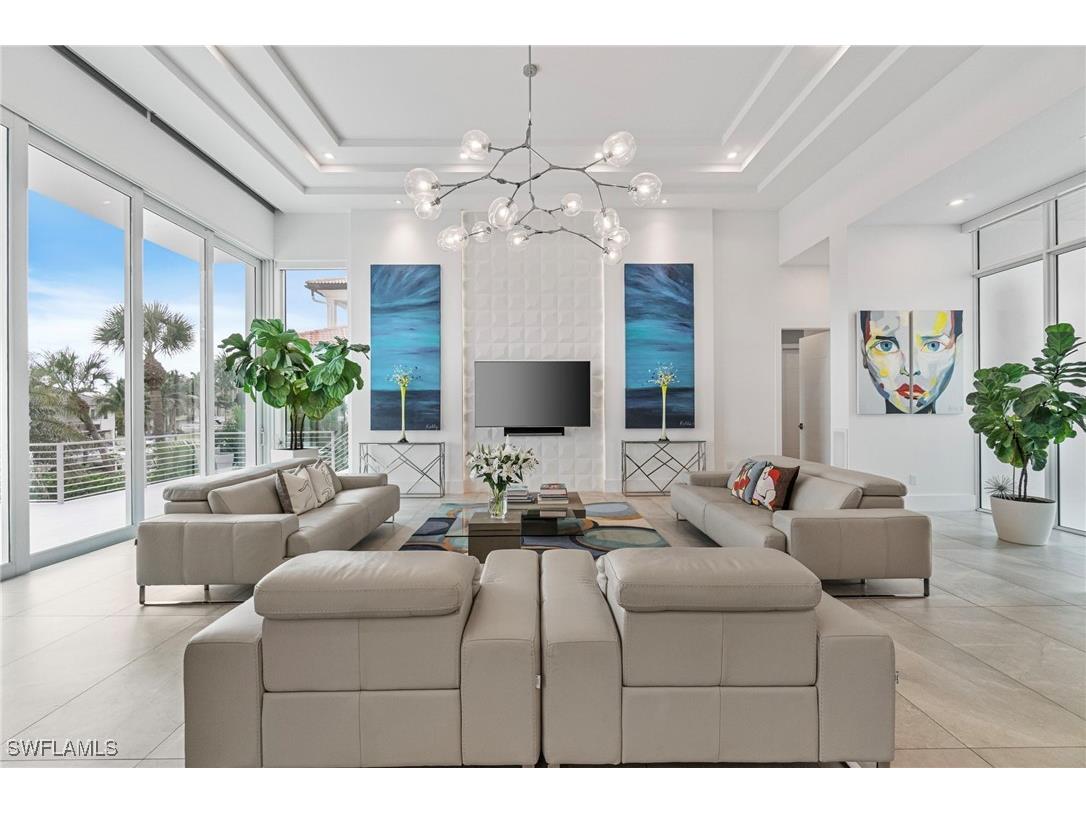 432 Bayside Avenue Naples FL 34108 225053847 image6