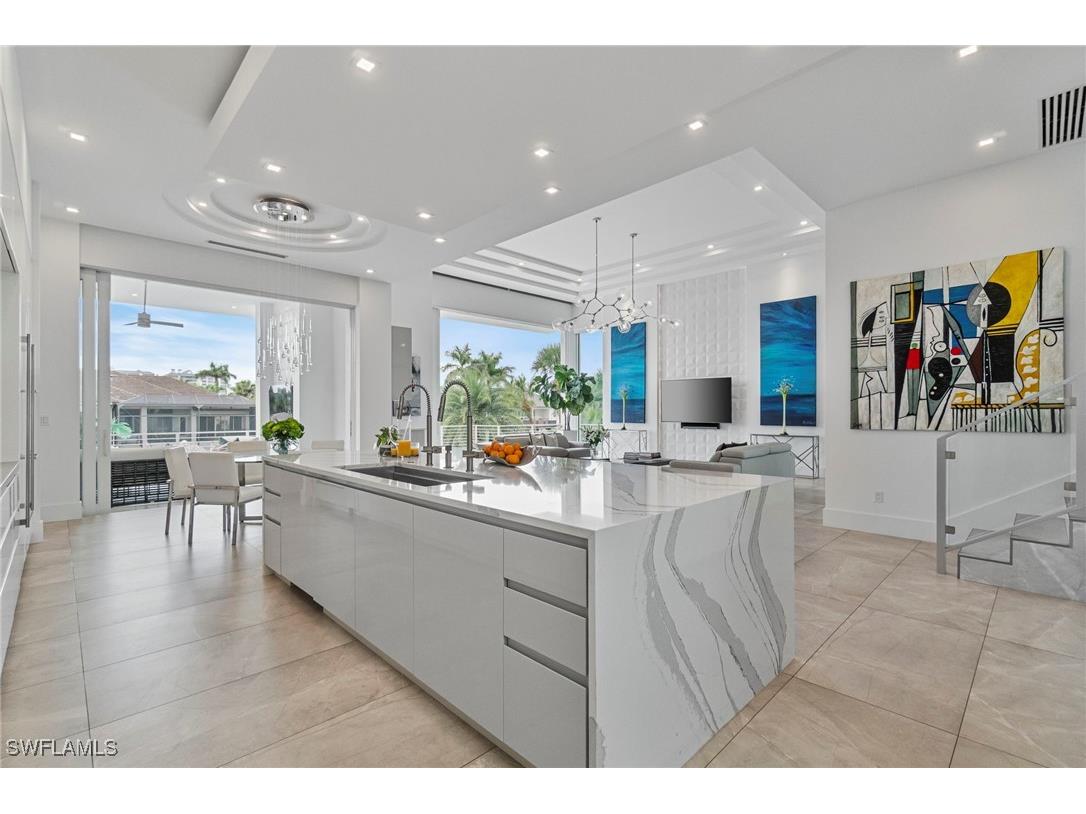 432 Bayside Avenue Naples FL 34108 225053847 image9