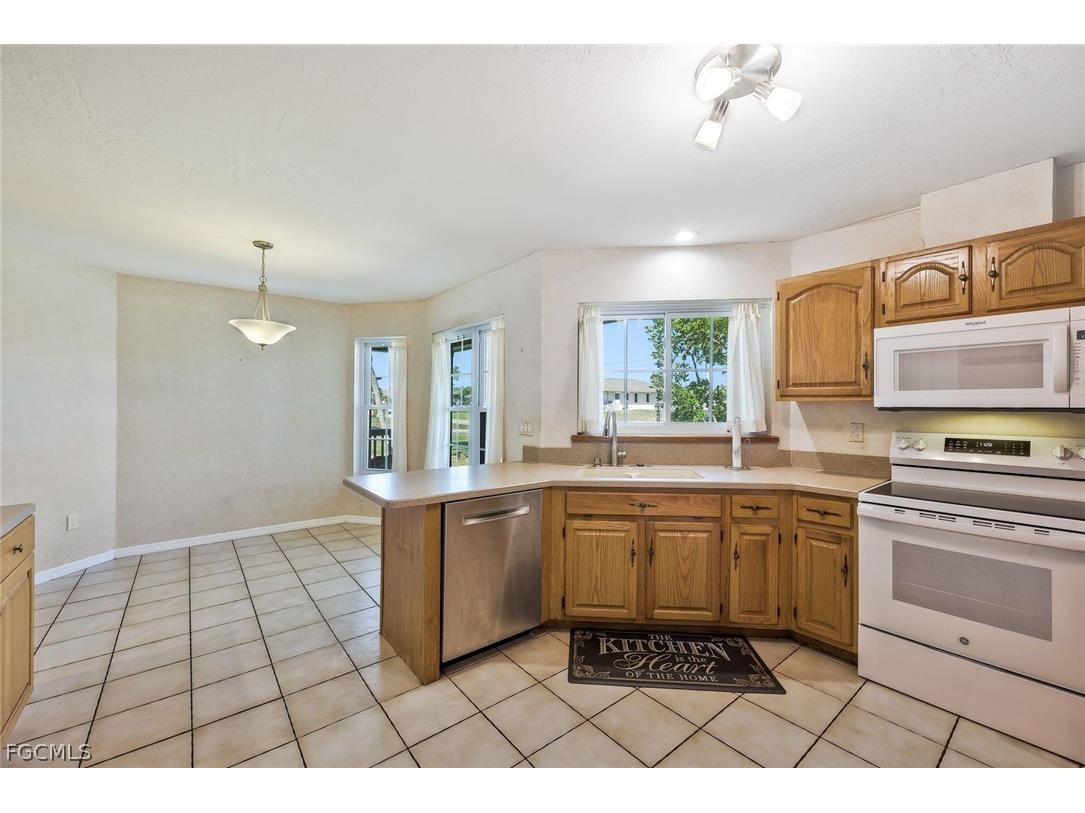 432 SE 17th Street Cape Coral FL 33990 2026009731 image10