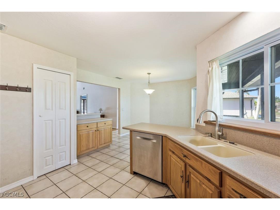 432 SE 17th Street Cape Coral FL 33990 2026009731 image11