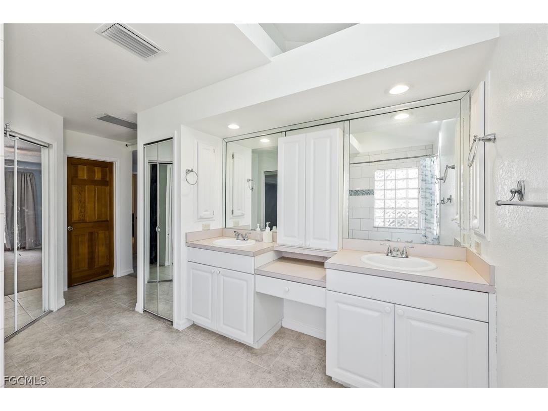 432 SE 17th Street Cape Coral FL 33990 2026009731 image14