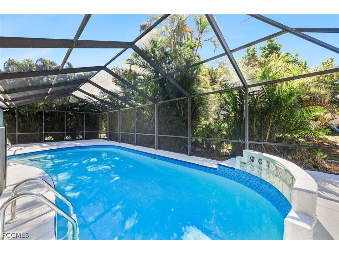 432 SE 17th Street Cape Coral FL 33990 2026009731 image3