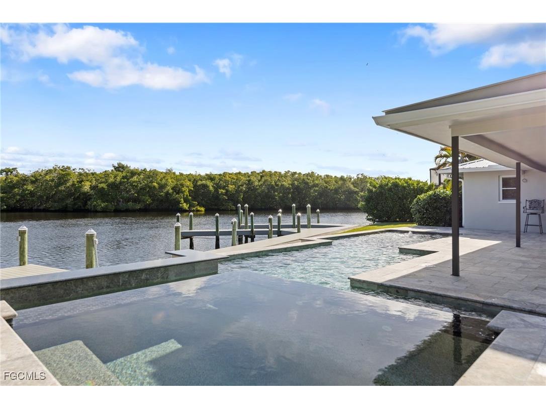 432 Seaworthy Road North Fort Myers FL 33903 2025026180 image20