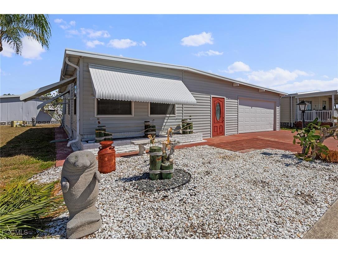432 Snead Drive North Fort Myers FL 33903 2025022466 image1