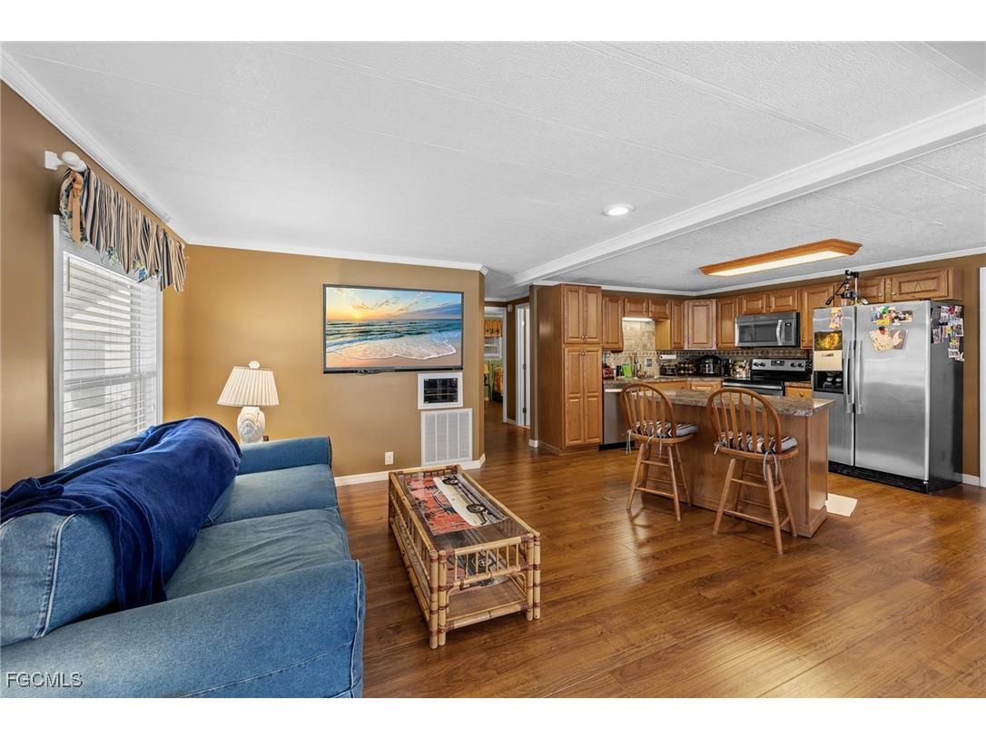 432 Snead Drive North Fort Myers FL 33903 2025022466 image10