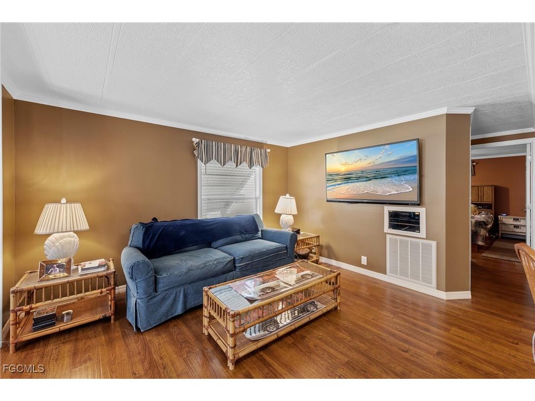 432 Snead Drive North Fort Myers FL 33903 2025022466 image12