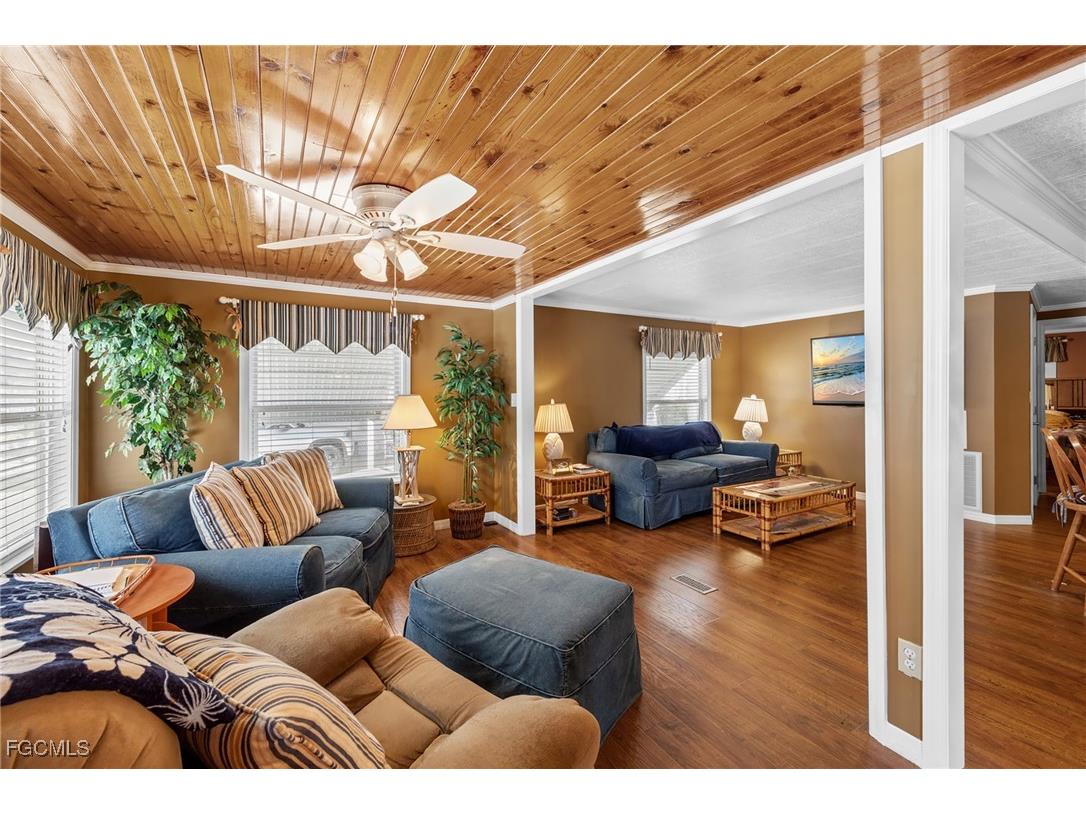 432 Snead Drive North Fort Myers FL 33903 2025022466 image14