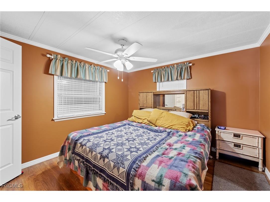 432 Snead Drive North Fort Myers FL 33903 2025022466 image17