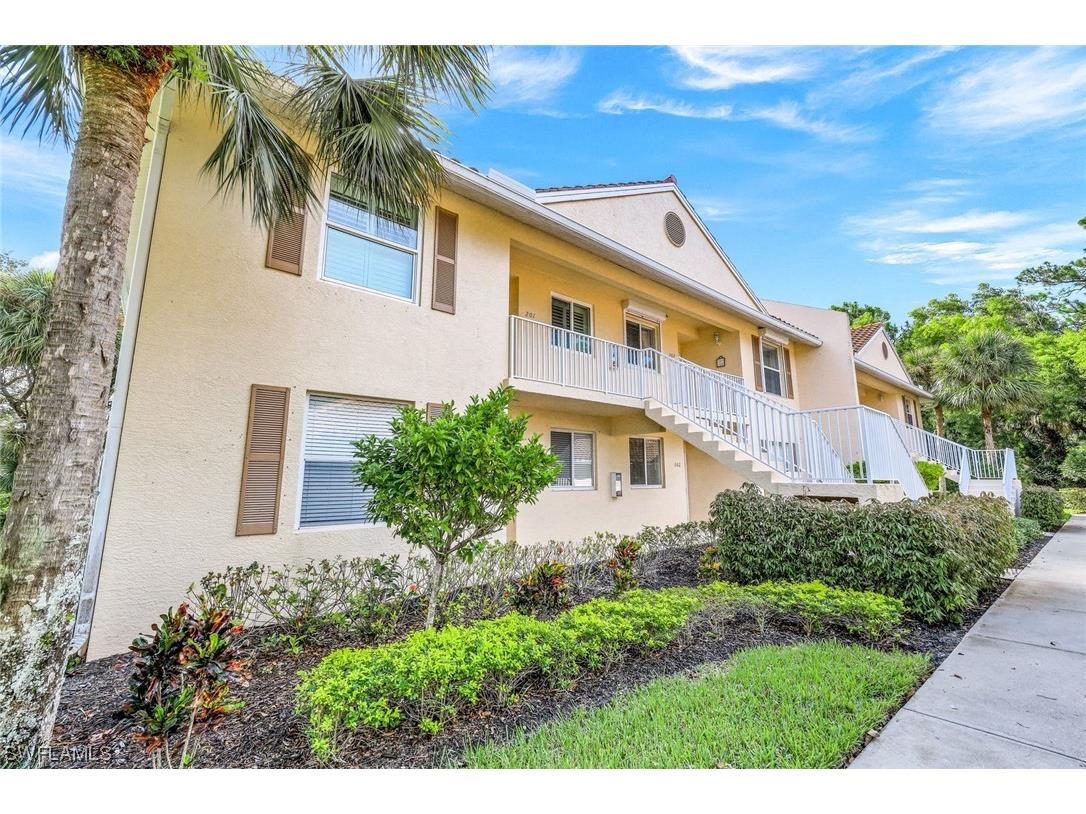 432 Valerie Way #202 Naples FL 34104 223060639 image1