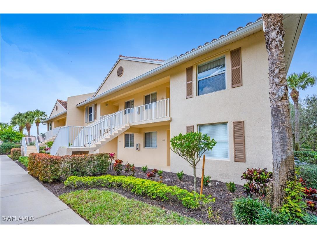 432 Valerie Way #204 Naples FL 34104 224077436 image1