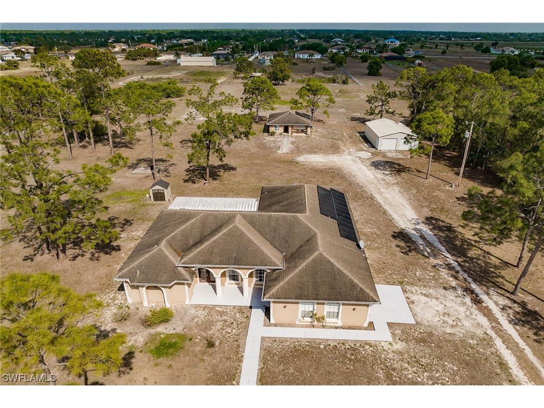 4320 18th Street NE Naples FL 34120 223023649 image1