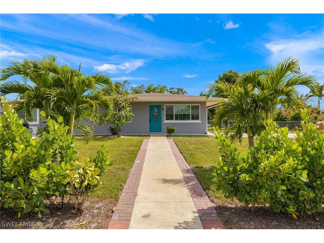 4320 Deleon Street Fort Myers FL 33901 224030374 image1