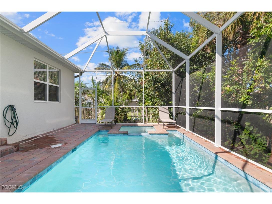 4320 Little Hickory Road Bonita Springs FL 34134 2025004278 image3