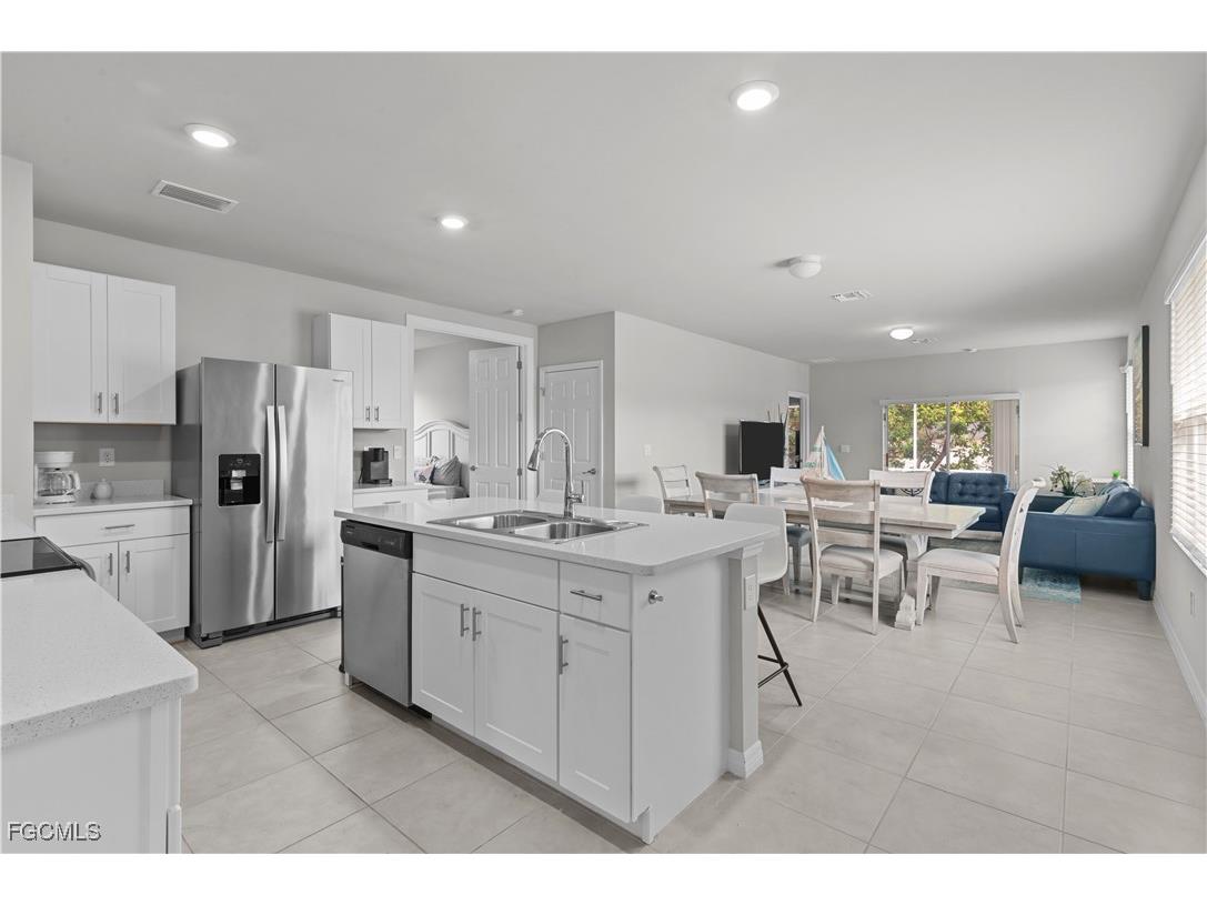 4320 Little Hickory Road Bonita Springs FL 34134 2025004278 image7