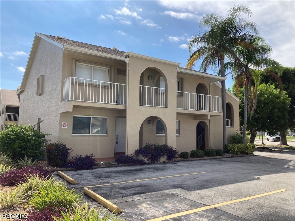 4321 Country Club Boulevard #101 Cape Coral FL 33904 2026017986 image1