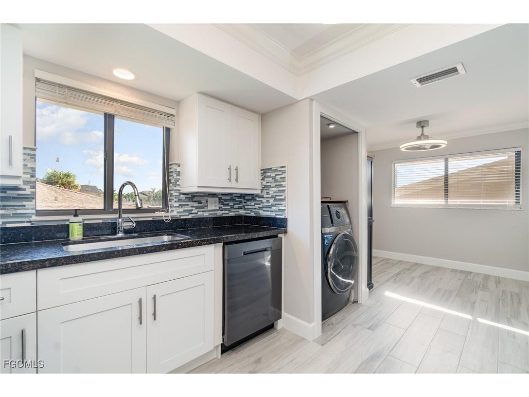 4321 Country Club Boulevard #207 Cape Coral FL 33904 2025022759 image14