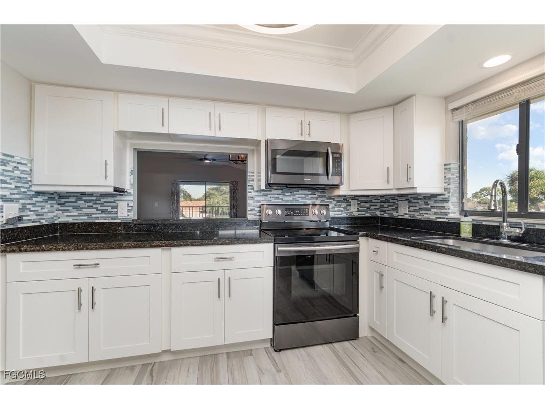 4321 Country Club Boulevard #207 Cape Coral FL 33904 2025022759 image2