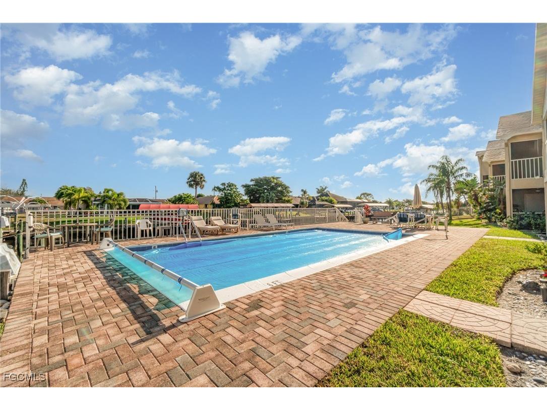 4321 Country Club Boulevard #207 Cape Coral FL 33904 2025022759 image35