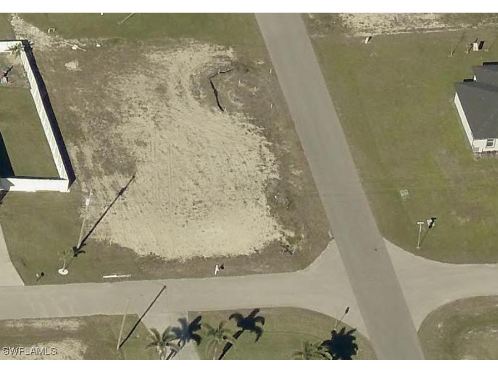 4321 NW 32nd Terrace Cape Coral FL 33993 225034386 image1