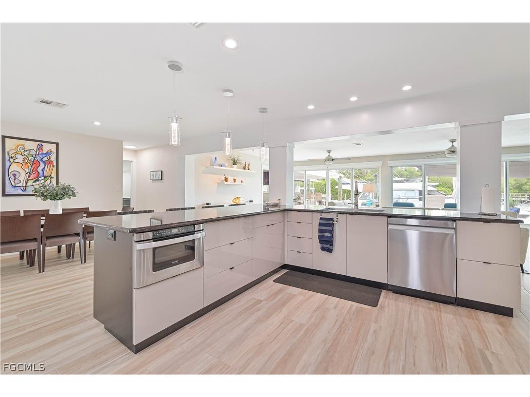 4322 Harbour Lane North Fort Myers FL 33903 2026012350 image38