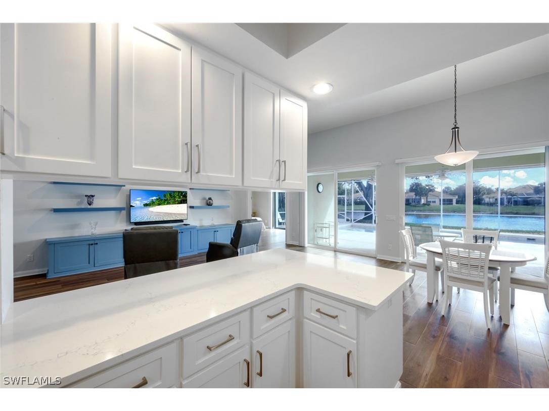 4322 Queen Elizabeth Way Naples FL 34119 226011415 image11