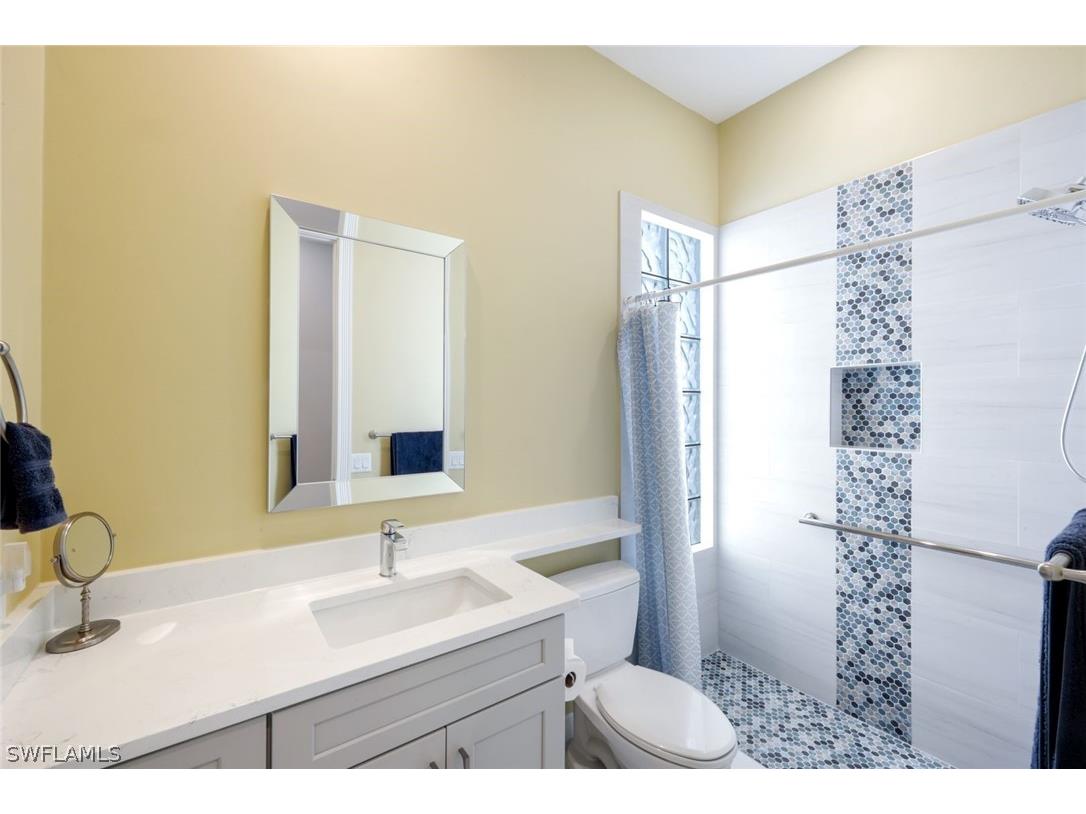 4322 Queen Elizabeth Way Naples FL 34119 226011415 image32