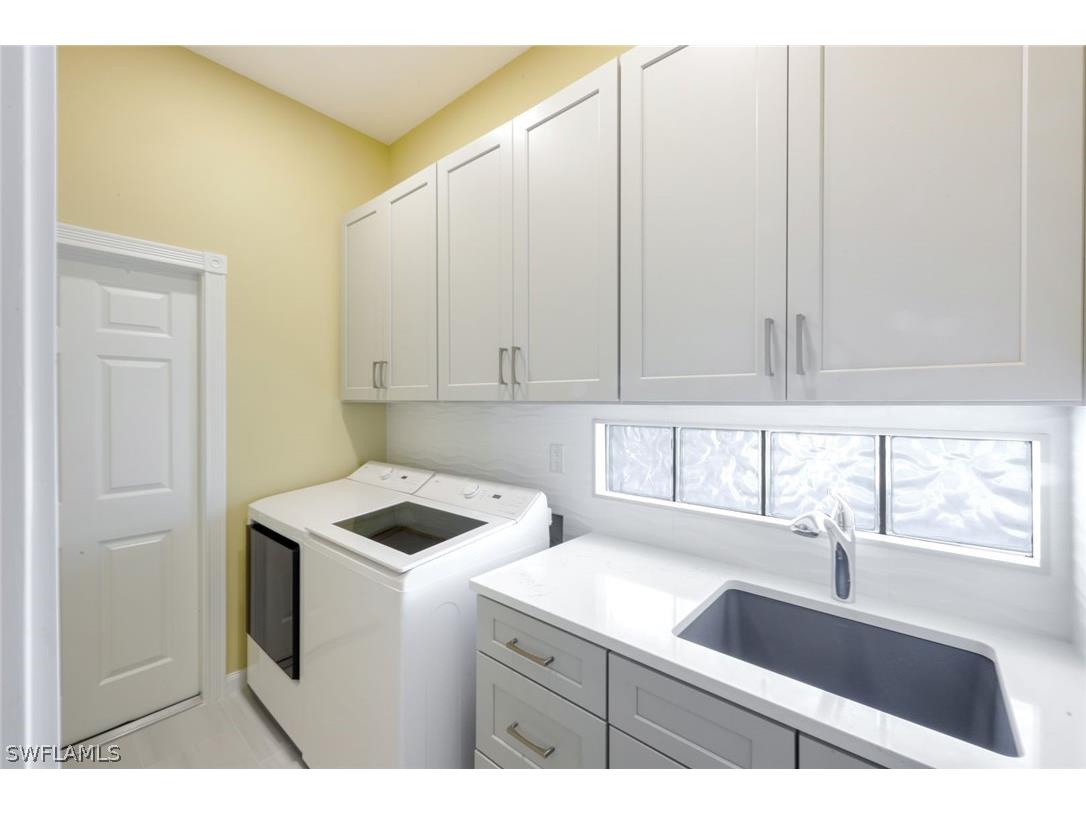 4322 Queen Elizabeth Way Naples FL 34119 226011415 image36