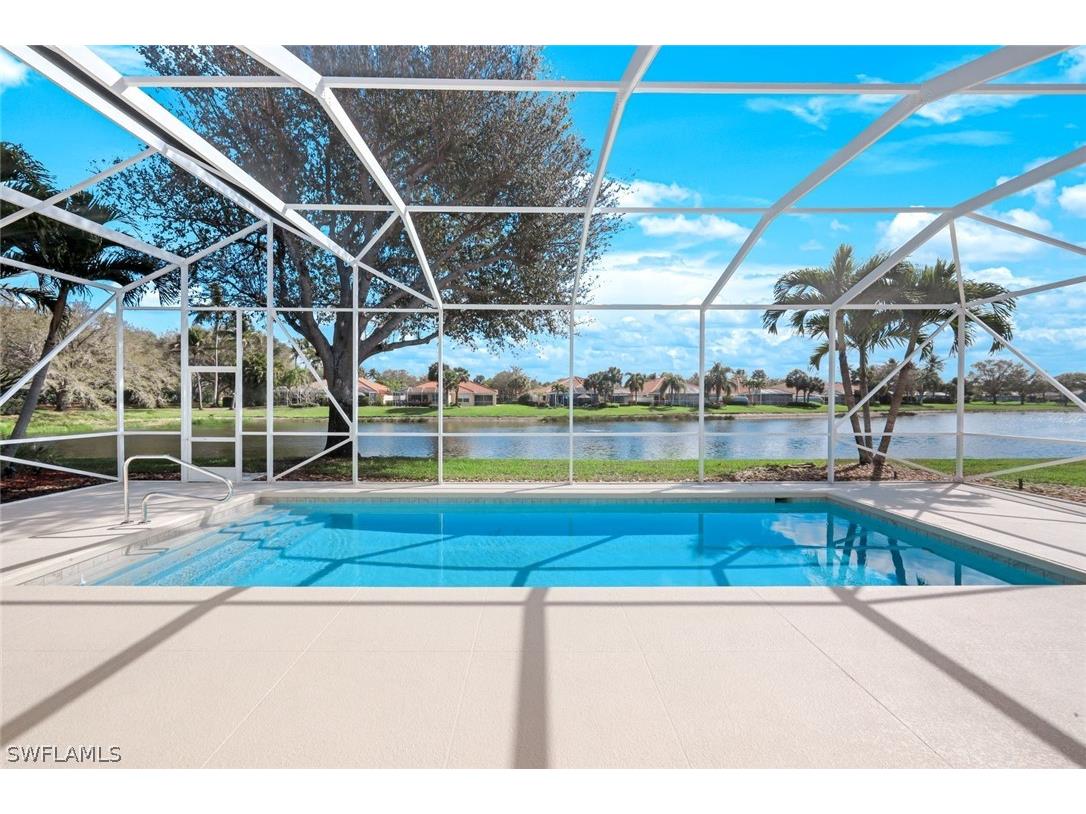 4322 Queen Elizabeth Way Naples FL 34119 226011415 image39