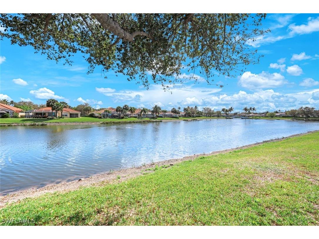 4322 Queen Elizabeth Way Naples FL 34119 226011415 image44