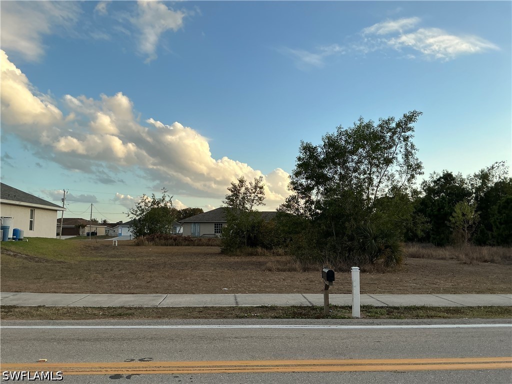 4323 12th Street W Lehigh Acres FL 33971 226012883 image1