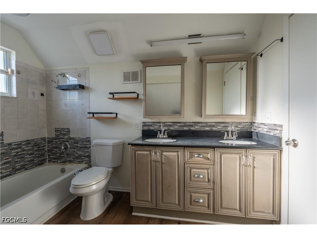 4323 7th Street W Lehigh Acres FL 33971 2026015890 image11