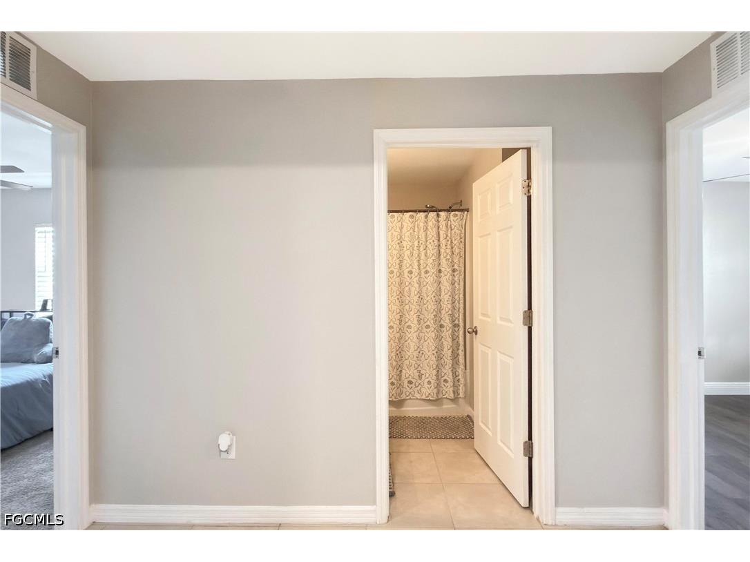 4323 NE 21st Avenue Cape Coral FL 33909 2026017353 image10