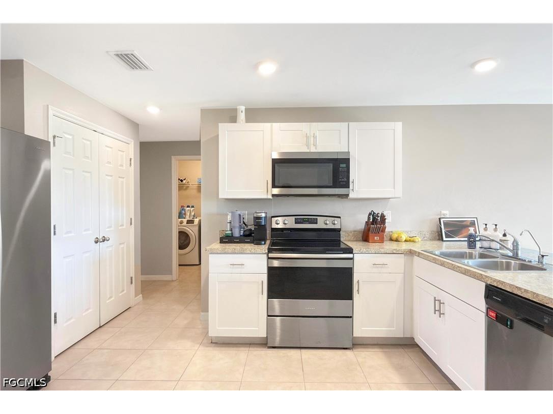 4323 NE 21st Avenue Cape Coral FL 33909 2026017353 image18